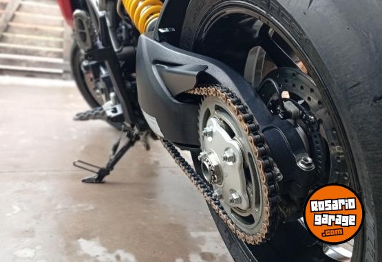 Motos - Ducati Hyperstrada 821 2015 Nafta 24000Km - En Venta