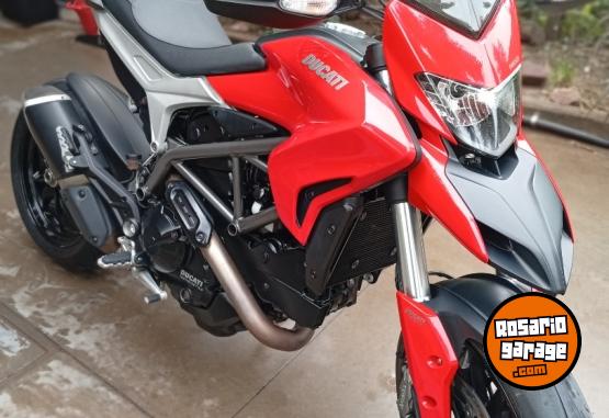Motos - Ducati Hyperstrada 821 2015 Nafta 24000Km - En Venta