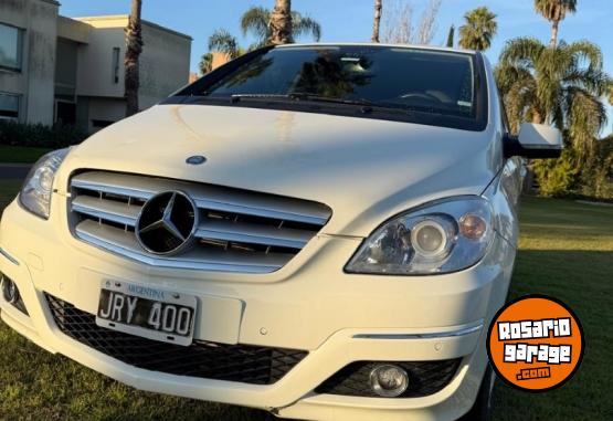 Autos - Mercedes Benz B180 2011 Nafta 138401Km - En Venta