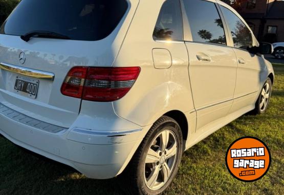 Autos - Mercedes Benz B180 2011 Nafta 138401Km - En Venta