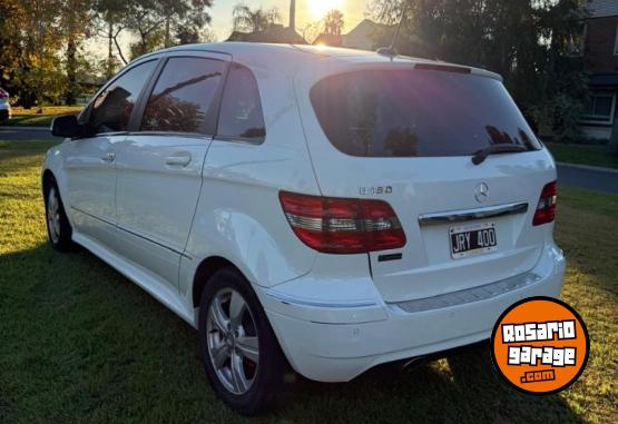 Autos - Mercedes Benz B180 2011 Nafta 138401Km - En Venta
