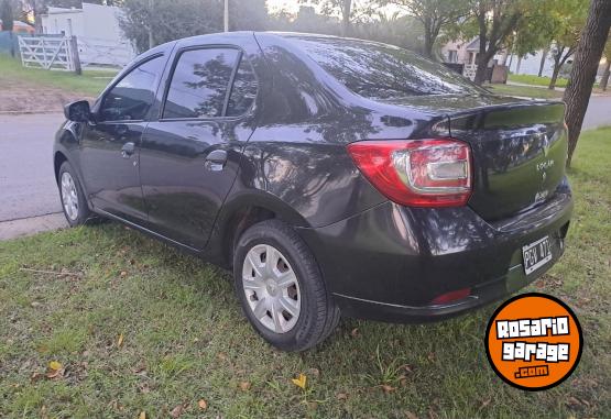 Autos - Renault logan 2015 GNC 140000Km - En Venta
