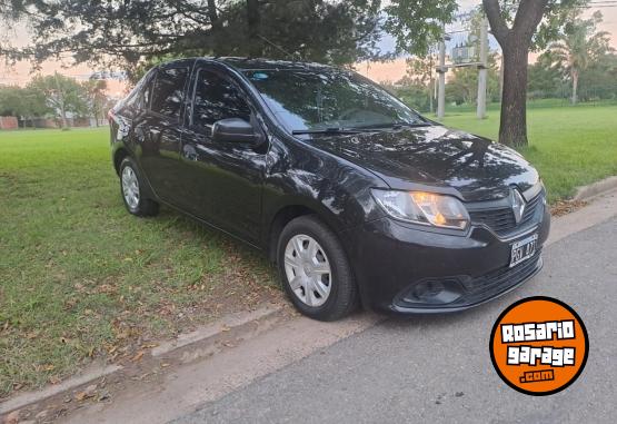 Autos - Renault logan 2015 GNC 140000Km - En Venta