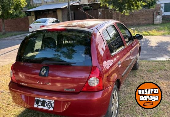 Autos - Renault clio mio 2012 Nafta 220000Km - En Venta