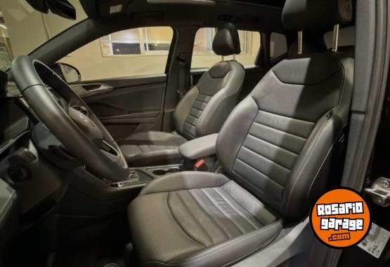 Autos - Volkswagen Taos 2024 Nafta 30000Km - En Venta