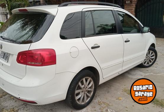 Autos - Volkswagen Suran Trendline 1.6 2014 Nafta 180000Km - En Venta