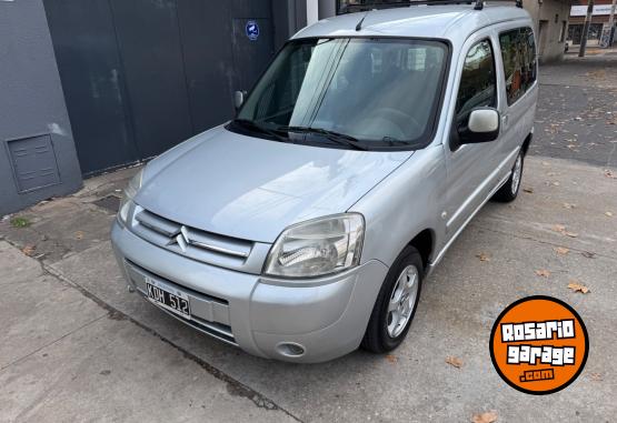 Utilitarios - Citroen Berlingo 2011 Diesel 200000Km - En Venta