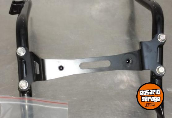Accesorios para Motos - Cubre carter honda transalp 750 - En Venta