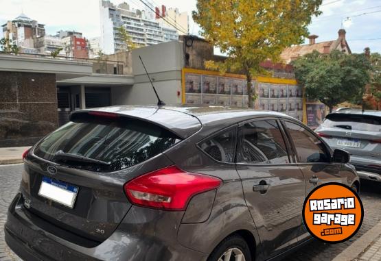 Autos - Ford Focus / SE Plus AT 2017 Nafta 158000Km - En Venta