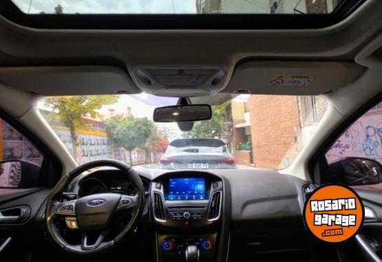 Autos - Ford Focus / SE Plus AT 2017 Nafta 158000Km - En Venta