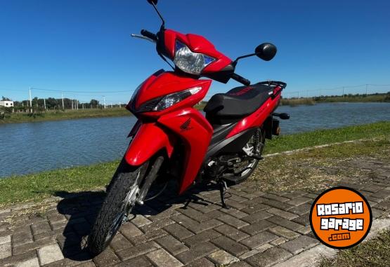 Motos - Honda Wave 110s 2025 Nafta 8500Km - En Venta