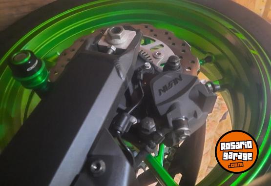 Motos - Kawasaki Z900 2024 Nafta 2000Km - En Venta