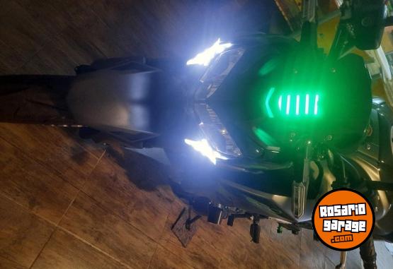 Motos - Kawasaki Z900 2024 Nafta 2000Km - En Venta