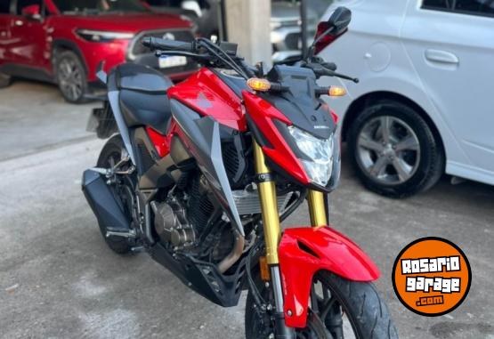 Motos - Honda CB300 2024 Nafta 4200Km - En Venta