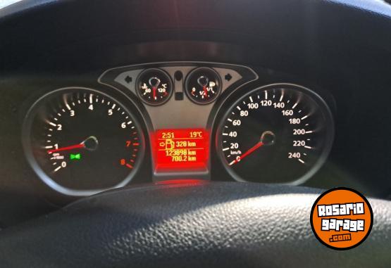 Autos - Ford Focus 2011 Nafta 124000Km - En Venta