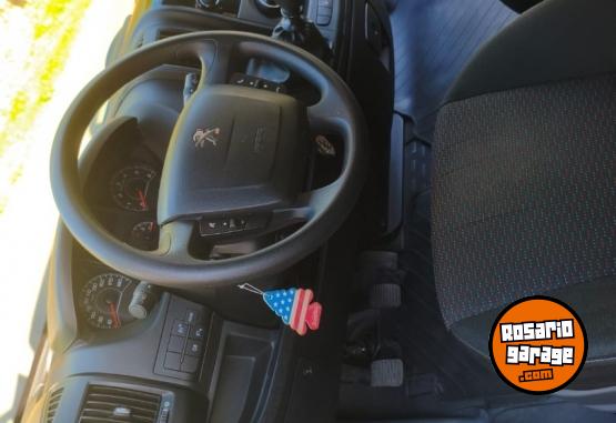 Utilitarios - Peugeot Boxer 2018 Diesel 37000Km - En Venta