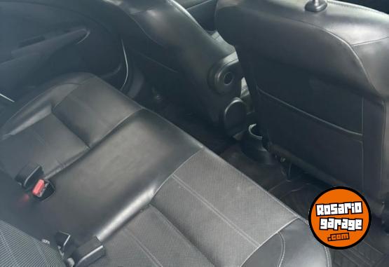 Autos - Toyota ETIOS PLATINUM 2017 Nafta 92500Km - En Venta