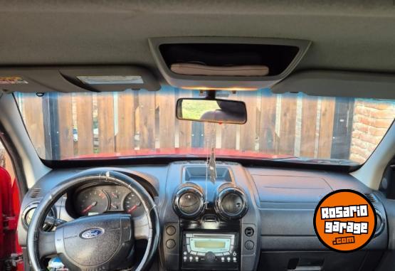 Autos - Ford XLS 1.6 2011 Nafta 151500Km - En Venta