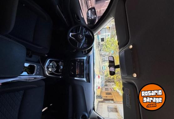 Camionetas - Nissan Frontier x gear 2023 Diesel 100000Km - En Venta