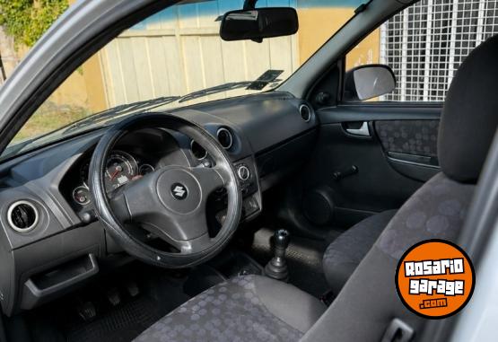 Autos - Suzuki Fun 2010 Nafta 190000Km - En Venta