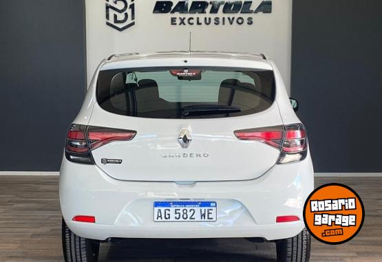 Autos - Renault Sandero Life 1.6N 2024 Nafta 10800Km - En Venta