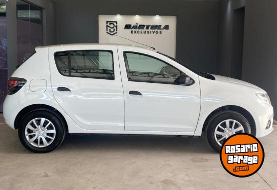 Autos - Renault Sandero Life 1.6N 2024 Nafta 10800Km - En Venta