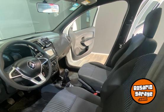 Autos - Renault Sandero Life 1.6N 2024 Nafta 10800Km - En Venta
