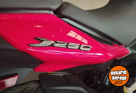 Motos - Bajaj DOMINAR 250 UG 2021 Nafta 1Km - En Venta
