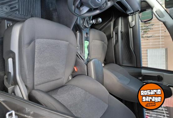 Camionetas - Ford Ranger xls 2025 Diesel 20000Km - En Venta