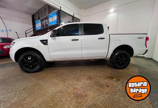 Camionetas - Ford Ranger xls 2013 Diesel 151000Km - En Venta
