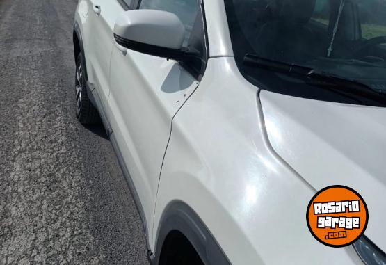 Autos - Fiat Toro freedom 2024 Nafta 47900Km - En Venta
