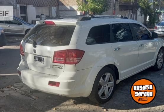 Camionetas - Dodge Journey RT 2010 Nafta 132000Km - En Venta