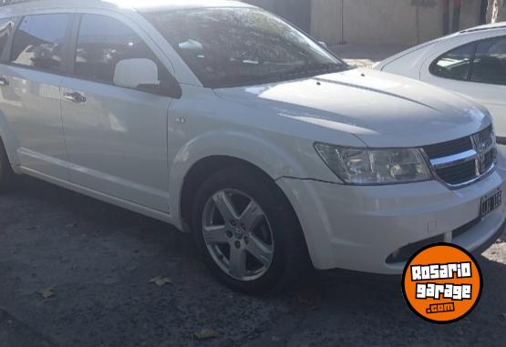 Camionetas - Dodge Journey RT 2010 Nafta 132000Km - En Venta