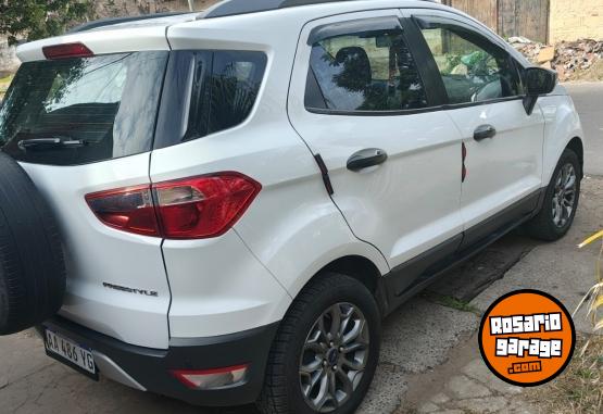 Autos - Ford Ecosport Freestyle 2016 Nafta 182000Km - En Venta
