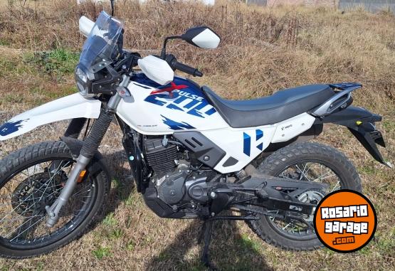 Motos - Hero Xpulse 200 2025 Nafta 5100Km - En Venta