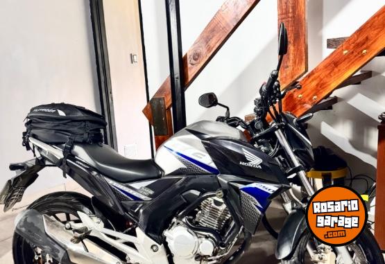 Motos - Honda Cb 250 2020 Nafta 14300Km - En Venta