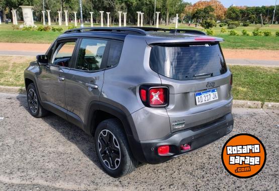 Camionetas - Jeep RENEGADE TRAILHAWK 2.0 TD 2018 Diesel 120000Km - En Venta
