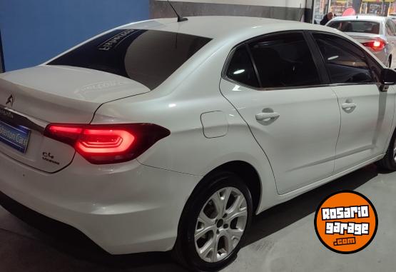 Autos - Citroen C4 LOUNGE 1.6 HDI FEEL PK 2018 Diesel 132000Km - En Venta
