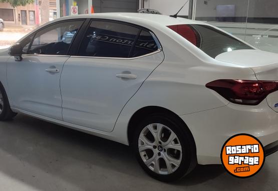 Autos - Citroen C4 LOUNGE 1.6 HDI FEEL PK 2018 Diesel 132000Km - En Venta