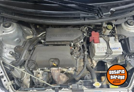 Autos - Toyota Etios 2015 Nafta 137000Km - En Venta
