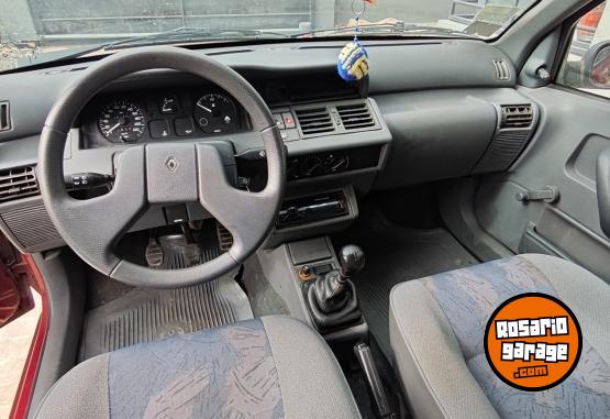 Autos - Renault Clio RL 1999 Nafta 61000Km - En Venta