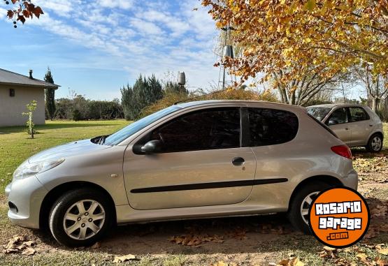 Autos - Peugeot 207 compact 2013 Nafta 104000Km - En Venta