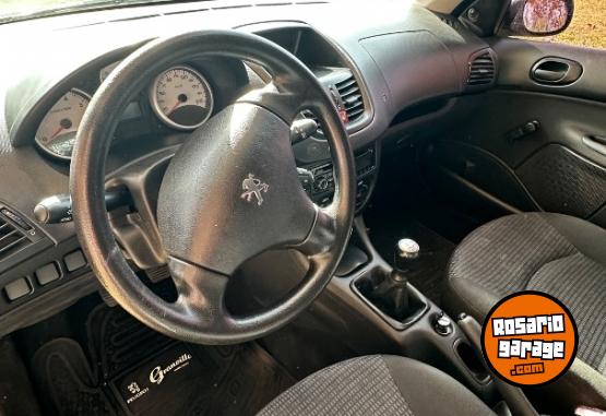 Autos - Peugeot 207 compact 2013 Nafta 104000Km - En Venta