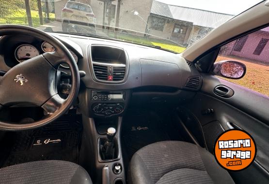 Autos - Peugeot 207 compact 2013 Nafta 104000Km - En Venta