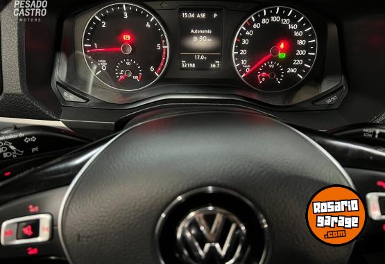 Camionetas - Volkswagen Amarok Highline v6 2023 Diesel 32200Km - En Venta