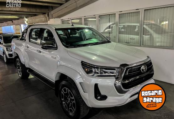Camionetas - Toyota Hilux SRX 2024 Diesel 49540Km - En Venta