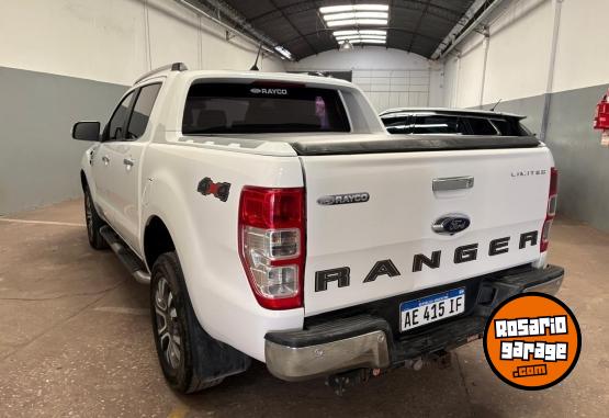 Utilitarios - Ford RANGER LIMITED 3.2 AT 2020 Diesel 180000Km - En Venta