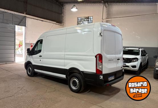 Utilitarios - Ford TRANSIT L1H1 2025 Diesel 70000Km - En Venta