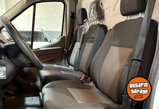 Utilitarios - Ford TRANSIT L1H1 2025 Diesel 70000Km - En Venta