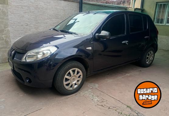 Autos - Renault sandero 2009 Nafta 200000Km - En Venta